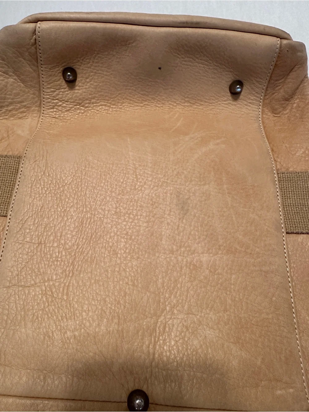 Men or Women’s Tan Leather Weekend Duffel Bag